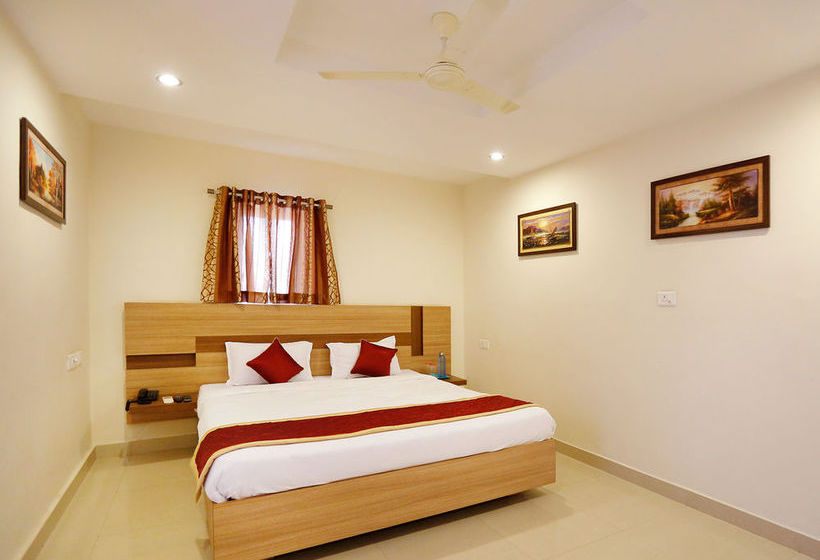 Hotel Oyo Rooms Gachibowlimiyapur Road 3