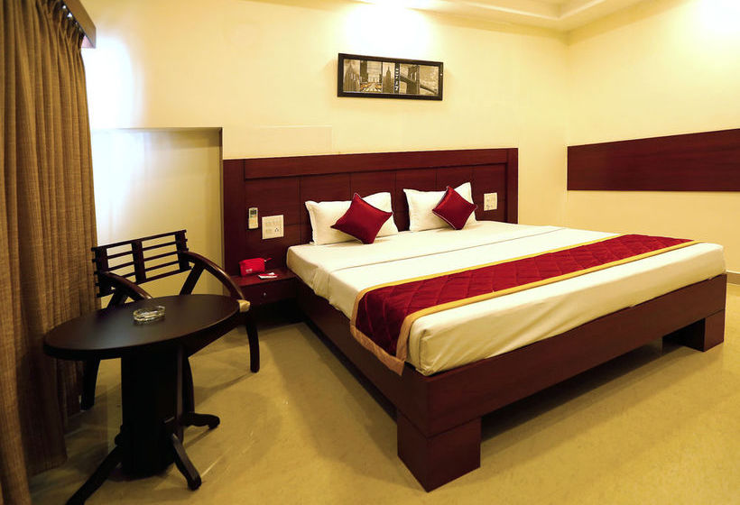 Hotel Oyo Rooms Basheerbagh 8