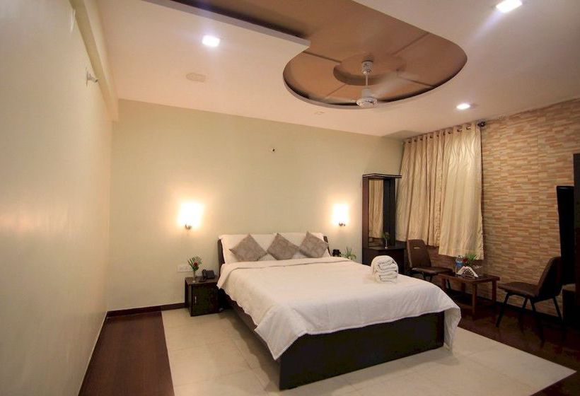 Hotel Krushnai Resort