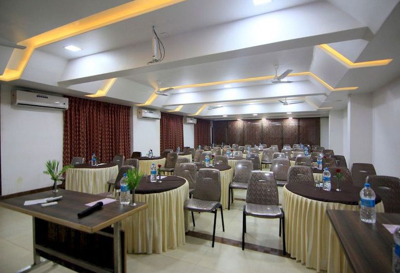 Hotel Krushnai Resort 8