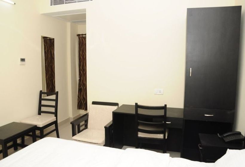 Hotel Balaji Residency 13
