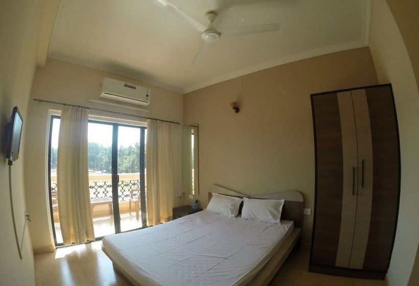 Hotel Ocean Crest Colva 19