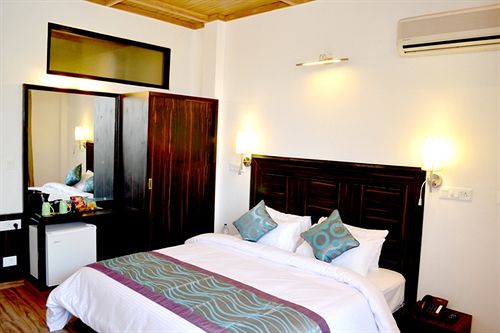 Hotel Una Comfort Kasauli Exotica 3