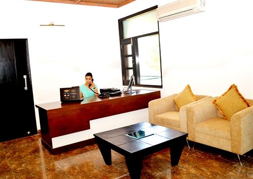 Hotel Una Comfort Kasauli Exotica 4