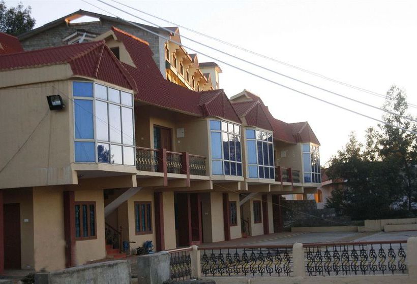 Hotel Tulips Elkhill Resort 2