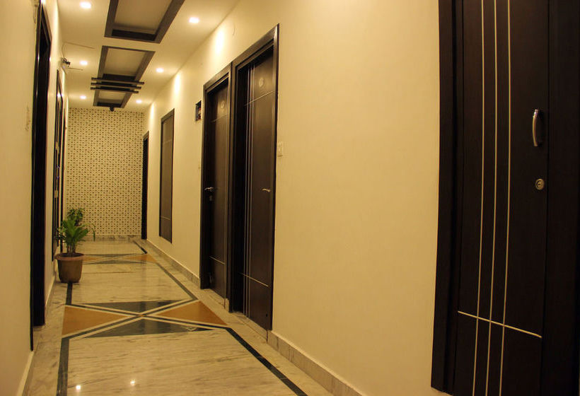 Hotel Oyo Rooms Ram Jhula Rishikesh 6