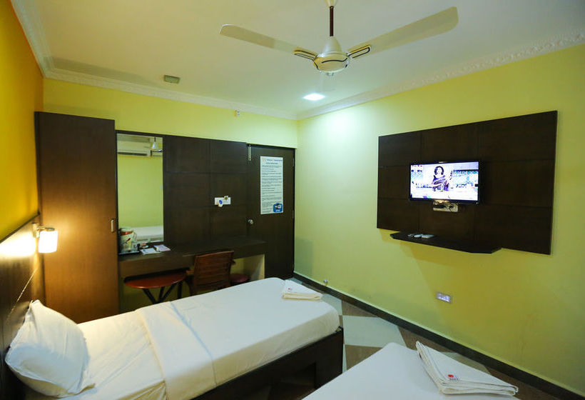 Hotel Season 4 Guest House 6