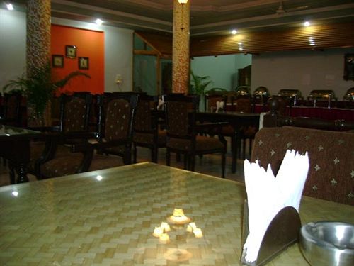 Hotel The Narayana Resort & Spa 5