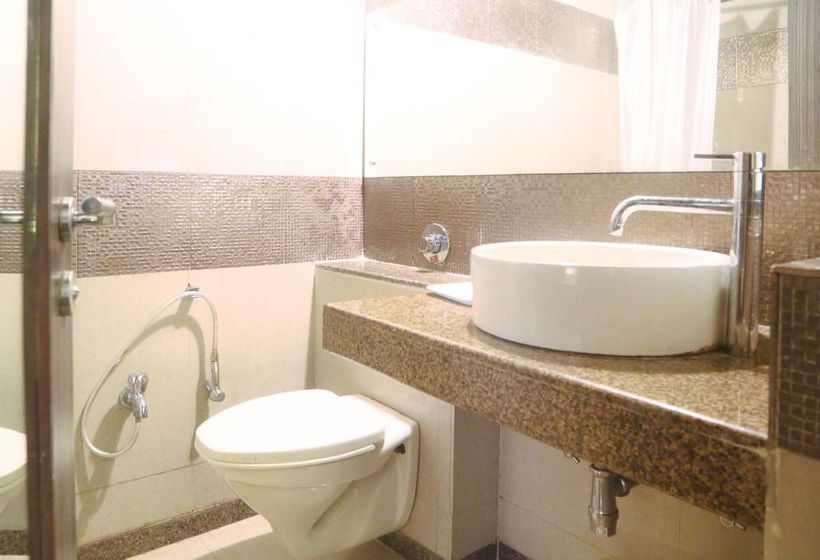 Hotel Zo Rooms Chinchwad Station 2