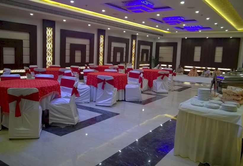 Hotel Seven Hills Tower