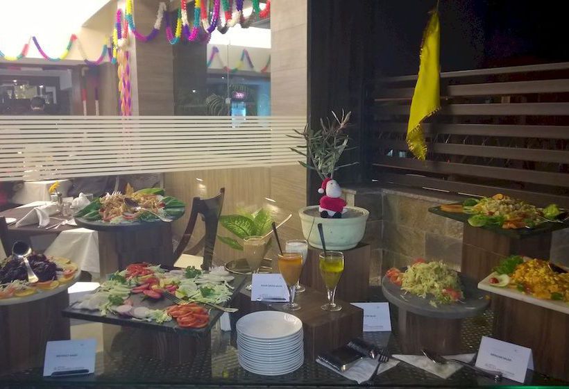 Hotel Seven Hills Tower 1