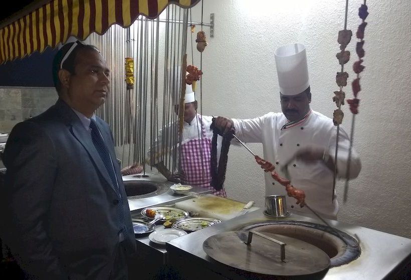 Hotel Seven Hills Tower 4