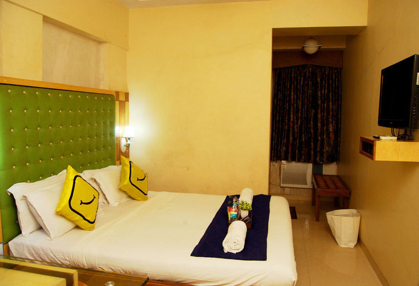 Hotel Stay Vista Rooms Near Marine Drive 4
