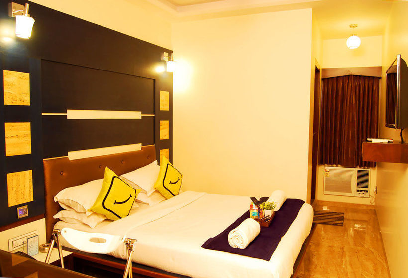 Hotel Stay Vista Rooms Near Marine Drive 9