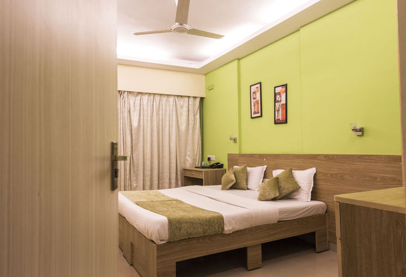 Hotel Oyo Premium Saki Vihar 17