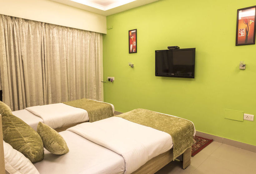 Hotel Oyo Premium Saki Vihar 18