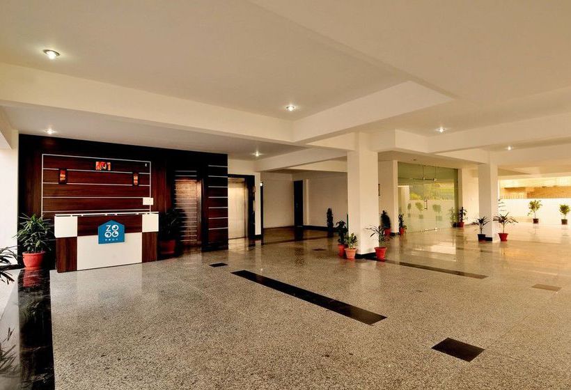 Hotel Zo Rooms Noida Atta Market 14