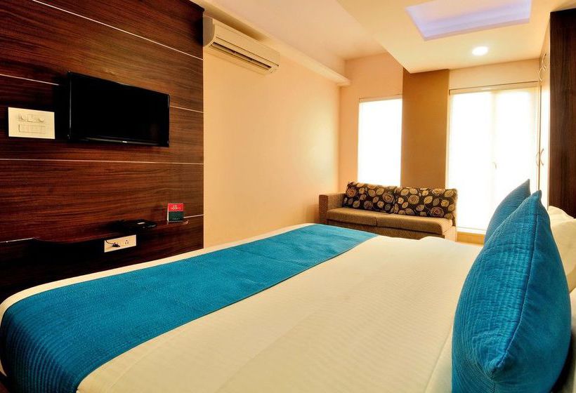 Hotel Zo Rooms Noida Atta Market 4