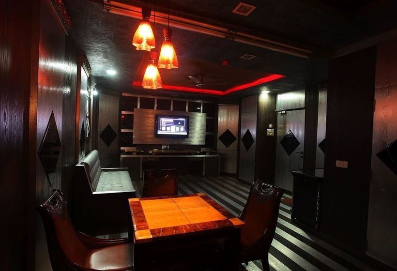 Hotel Grand Elite 12