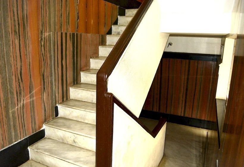 Hotel Stay Vista Rooms At Pune Station 12