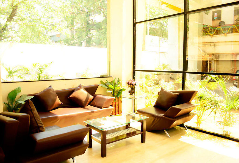 Hotel Stay Vista Rooms At Pune Station 14