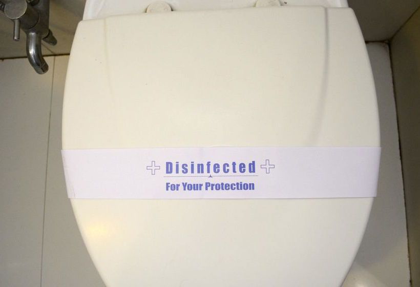 Hotel Stay Vista Rooms At Pune Station 19