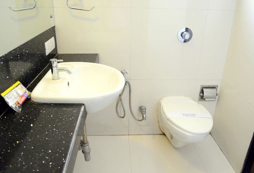 Hotel Stay Vista Rooms At Pune Station 20