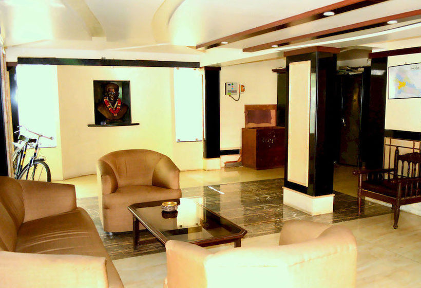 Hotel Stay Vista Rooms At Pune Station 9