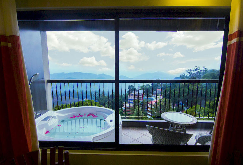 Hotel Forest Glade 4