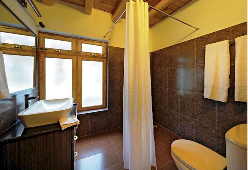 Hotel Saboo Resorts 2