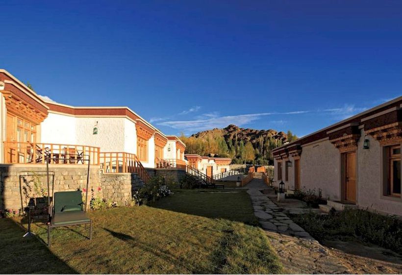 Hotel Saboo Resorts 6