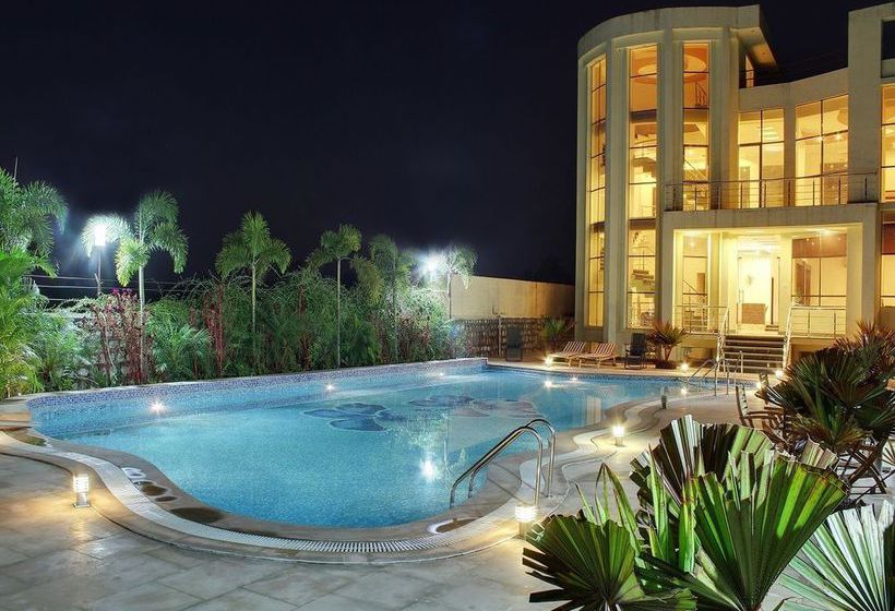 Hotel V Resorts Rajaji National Park 8