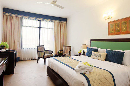 Treehouse Dwarka Hotel & Club 7