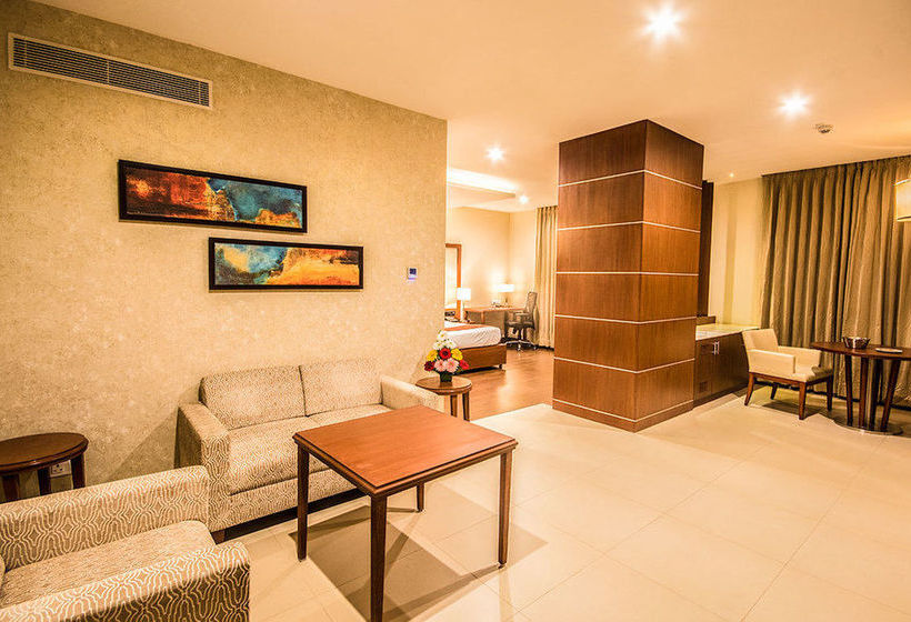 Hotel Siesta Hitech 16