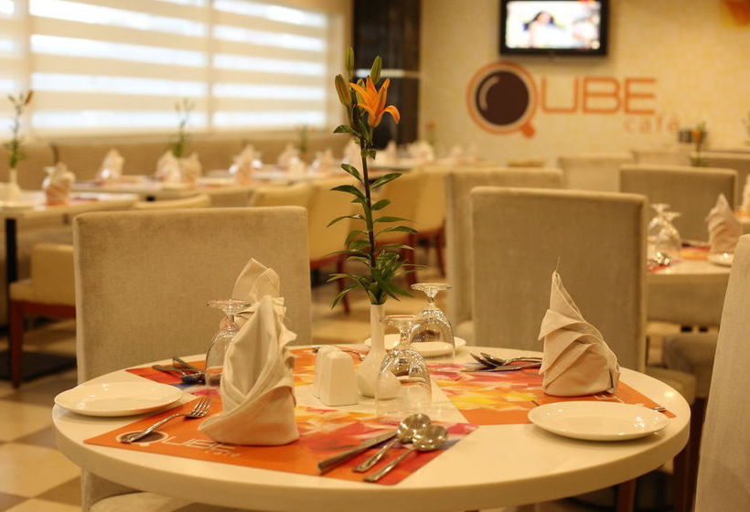 Hotel Siesta Hitech 17