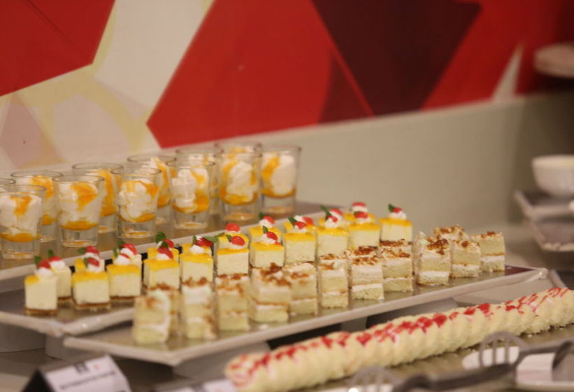 Hotel Siesta Hitech 19