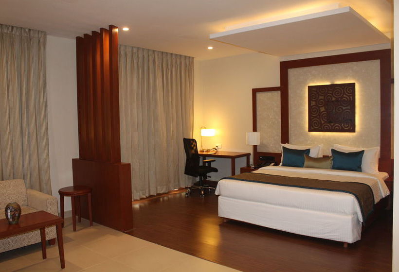 Hotel Siesta Hitech 6