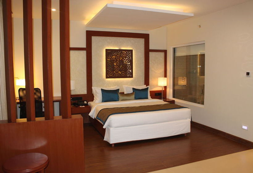 Hotel Siesta Hitech 9