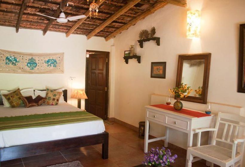 Pension Little India Beach Cottages 17