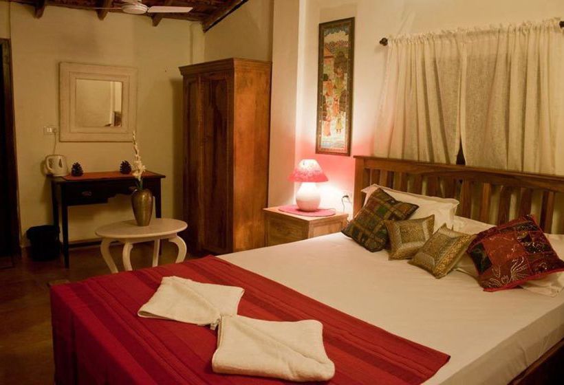 Pension Little India Beach Cottages 19