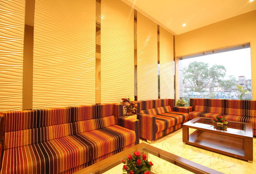 Hotel Le Roi Raipur 10