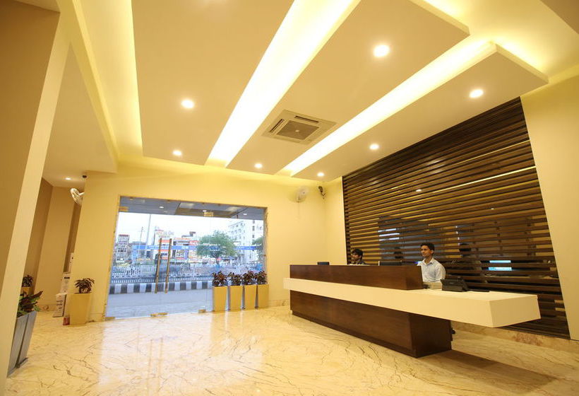 Hotel Le Roi Raipur 3