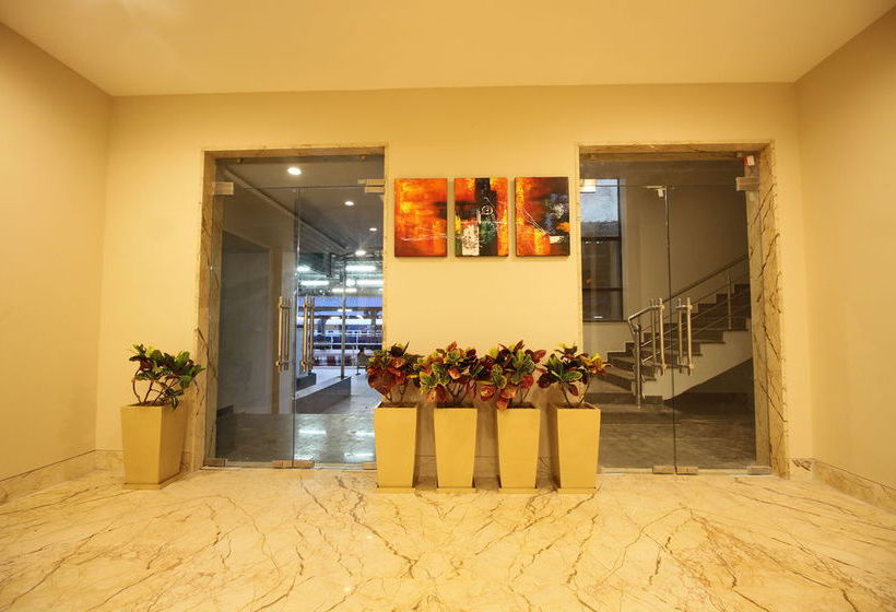 Hotel Le Roi Raipur 4