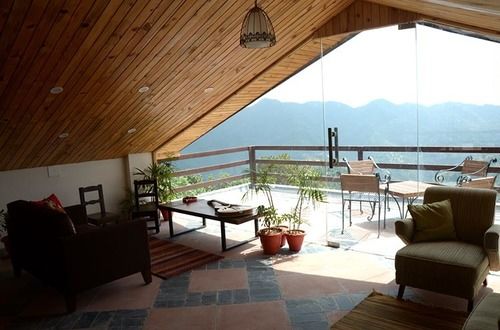 Woodsmoke Resort & Spa 19