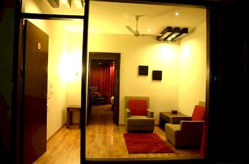 Woodsmoke Resort & Spa 9