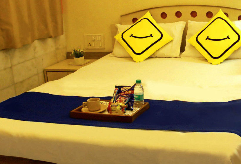 Hotel Stay Vista Rooms At Marine Lines 1