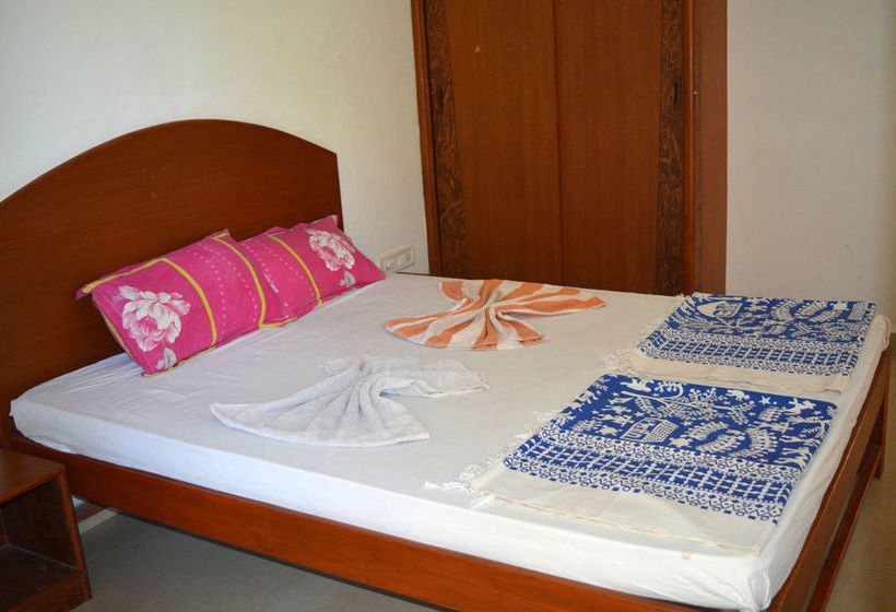 Pension Pebbles Guesthouse 8