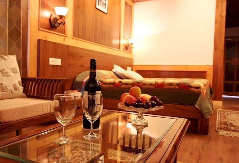 Hotel Vivaan The Sunrise Resort 8