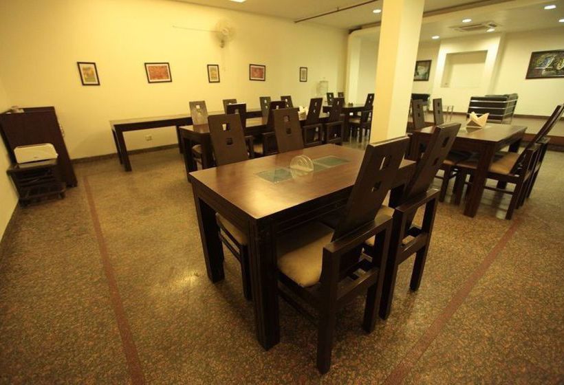 Hotel The Grand Olive 11