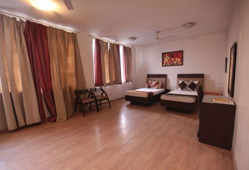 Hotel The Grand Olive 12